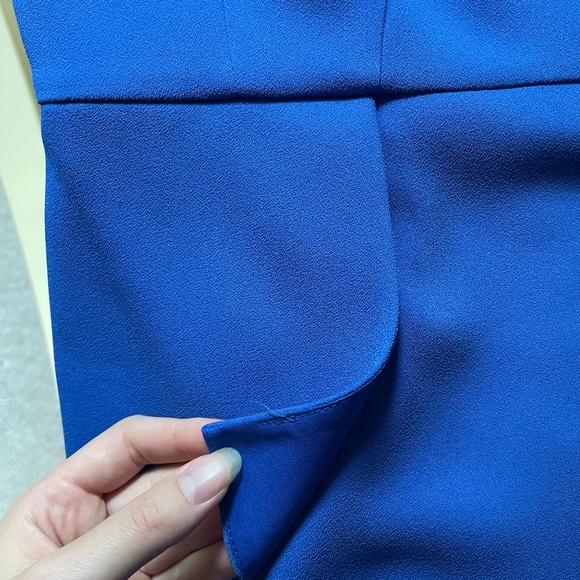 BCBGMaxAzria Crisscross Halter Peplum Dress in "Blueberry", Size 0 - Picture 10 of 16